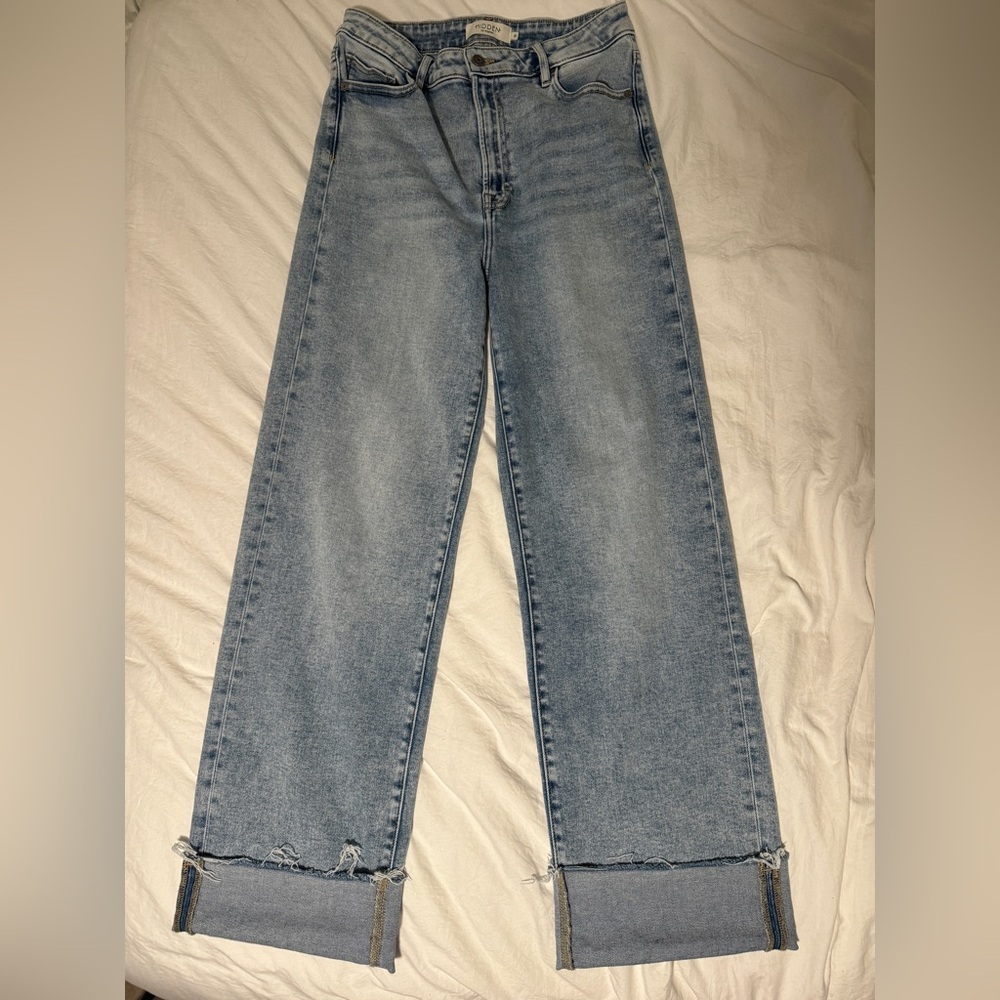 Buckle Ella High Rise Classic Straight Jean